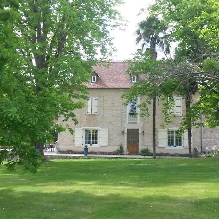 Loubieng Maison Comayou מראה חיצוני תמונה
