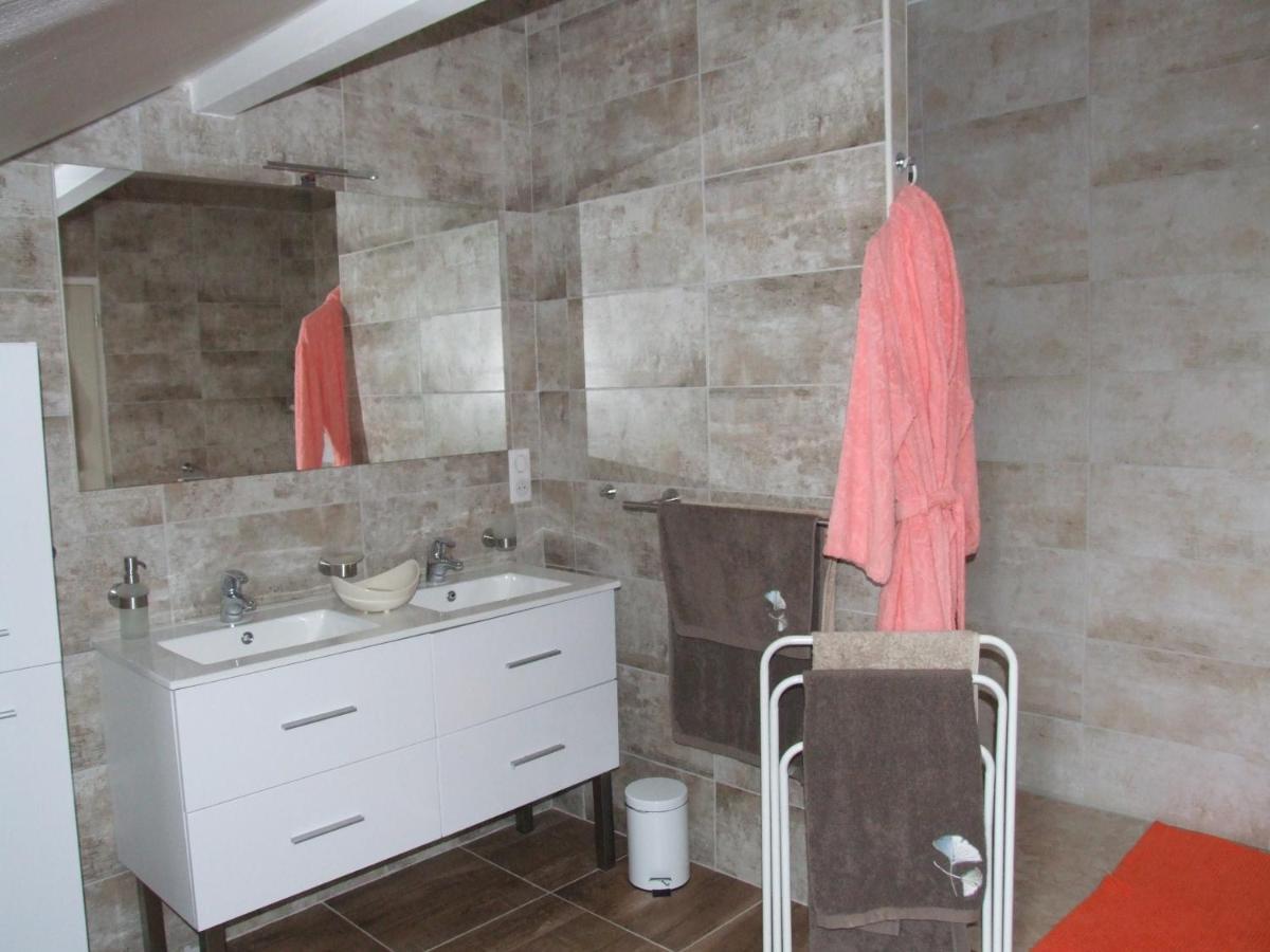 Loubieng Maison Comayou מראה חיצוני תמונה