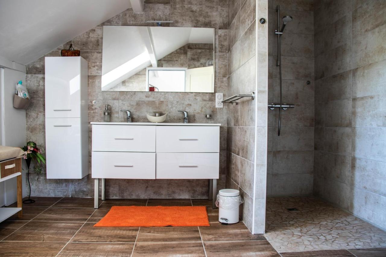 Loubieng Maison Comayou מראה חיצוני תמונה