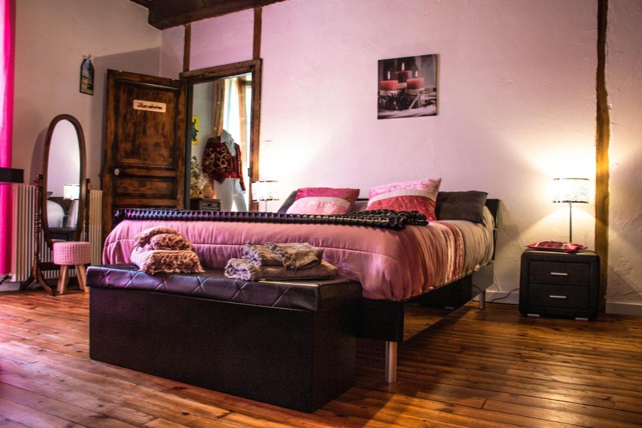 Loubieng Maison Comayou מראה חיצוני תמונה