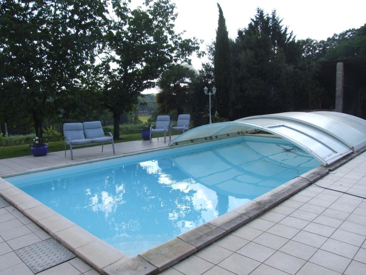 Loubieng Maison Comayou מראה חיצוני תמונה